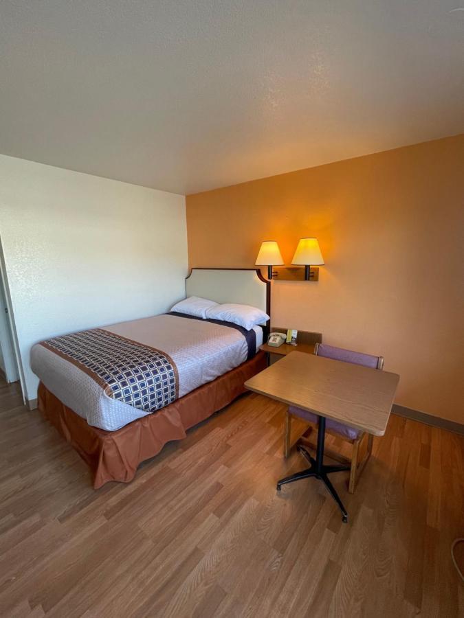 Econo Lodge Yakima Exterior foto